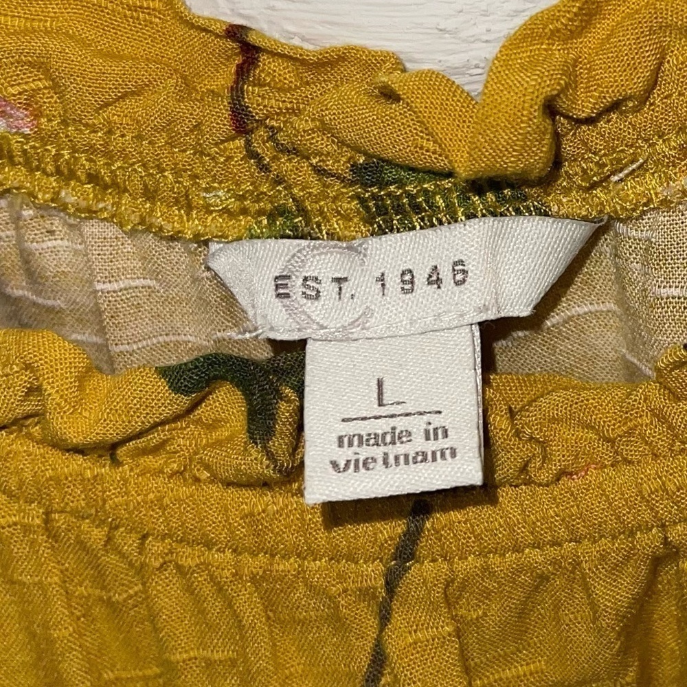 EST. 1946 Top L - Picture 4 of 4